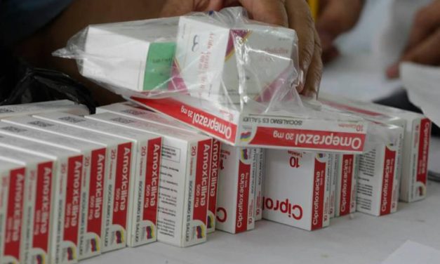 Ministerio de Salud limitará distribución de medicinas masivas a la red pública