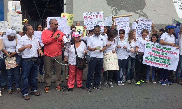Situación de los derechos a salud, alimentación y educación de grupos vulnerables ante la emergencia humanitaria compleja