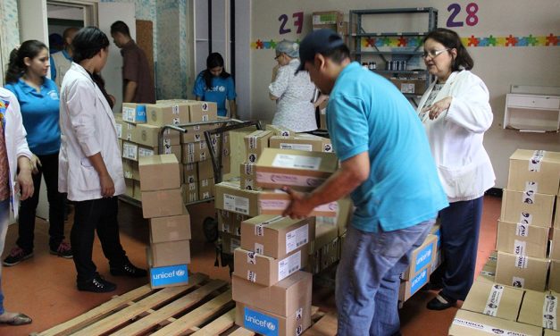 Con seis meses de retraso llegan fórmulas para niños con enfermedades metabólicas
