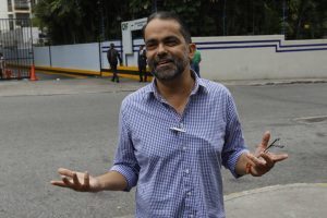“Mi mamá me dio la vida dos veces al donarme su riñón“, la historia de Francisco Valencia