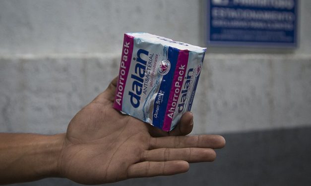 Sociedad de Dermatología advierte aumento de la sarna por alto costo del detergente