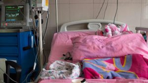 Las bacterias están matando a los niños en el JM de los Ríos