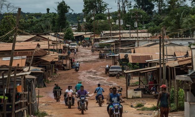 El colapso económico ha forzado la migración hacia las minas propagándose la malaria