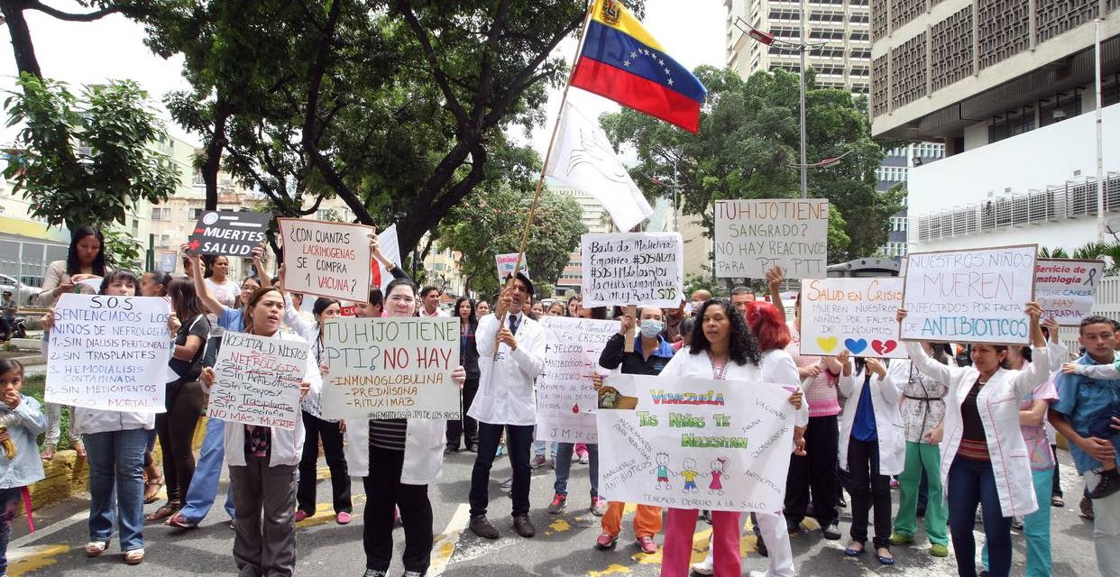 ONG exigen a Rotondaro informar dónde están los medicamentos del IVSS