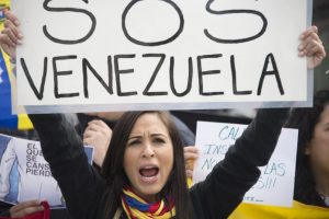 Graves, masivas y sistemáticas violaciones del derecho a la salud en Venezuela como resultado de una emergencia humanitaria compleja