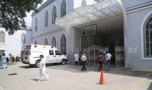 Dos pacientes en el Hospital Vargas murieron por falta de oxígeno